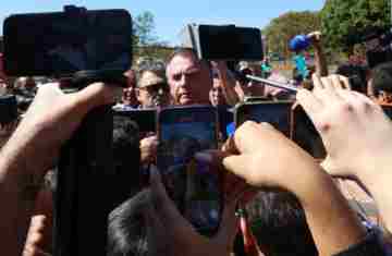  “Suprema humilhação”, diz Bolsonaro sobre tornozeleira eletrônica 